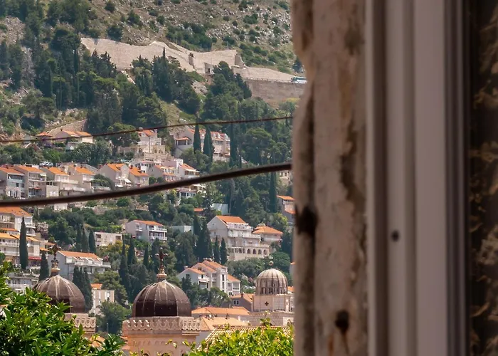 Casa de hóspedes Dominus 4*